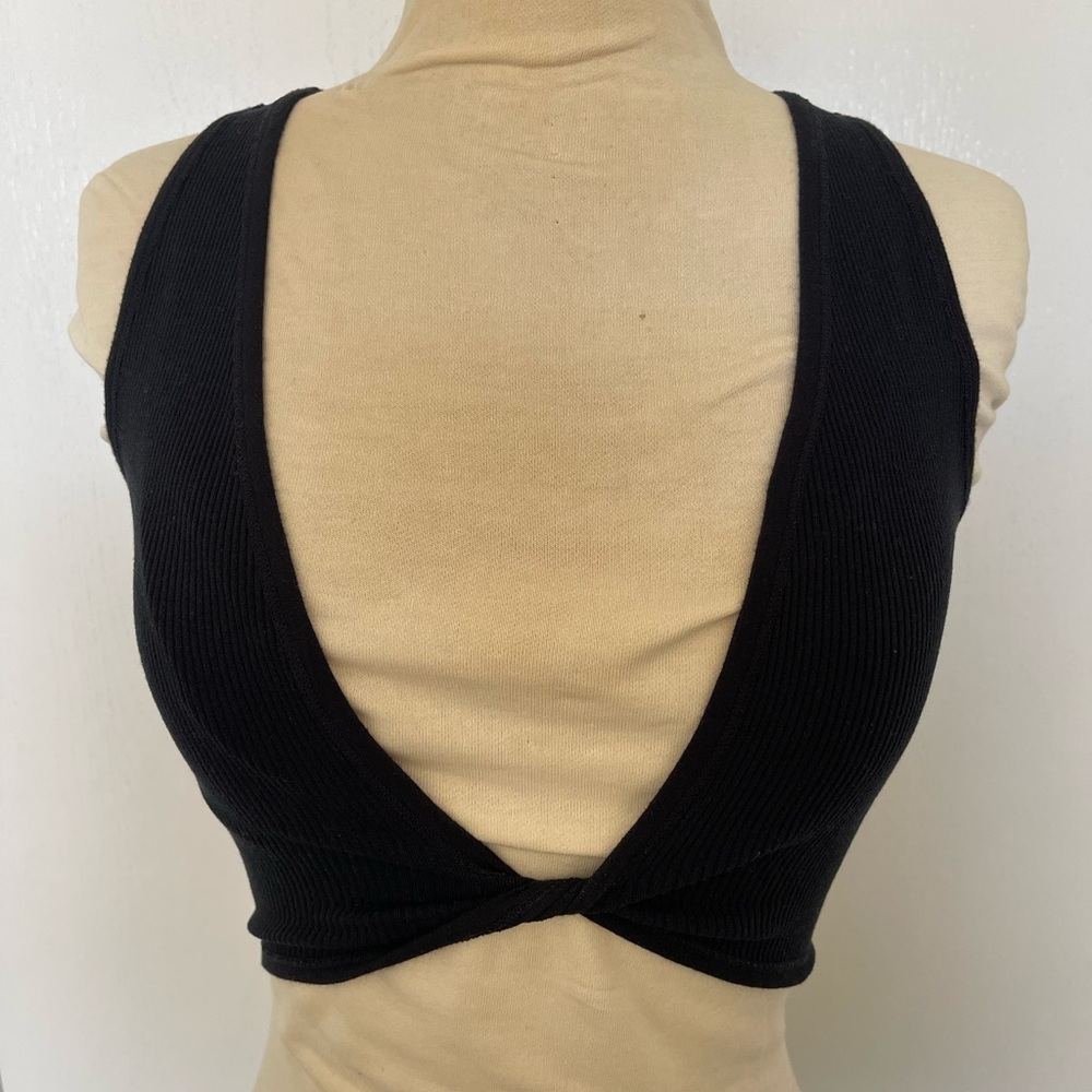 Black Ribbed Knit Crop Top